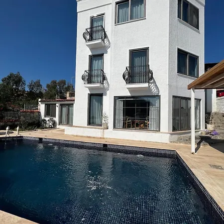 Nyaraló Unique House In Yalikavak With Private Bodrum