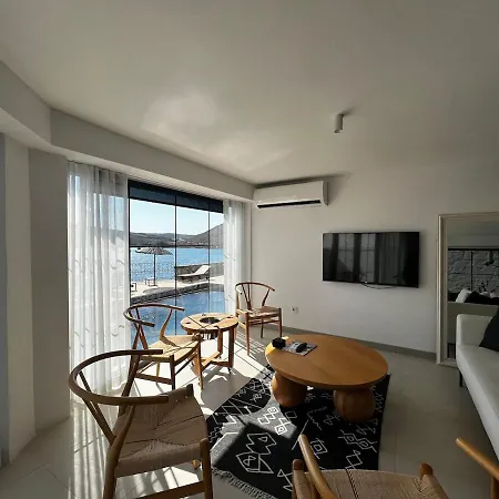 Unique House In Yalikavak With Private