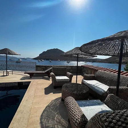 펜션 Unique House In Yalikavak With Private Bodrum